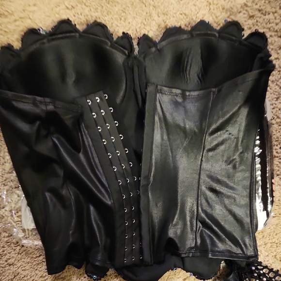 Sea Siren Corset Costume - Picture 5 of 10